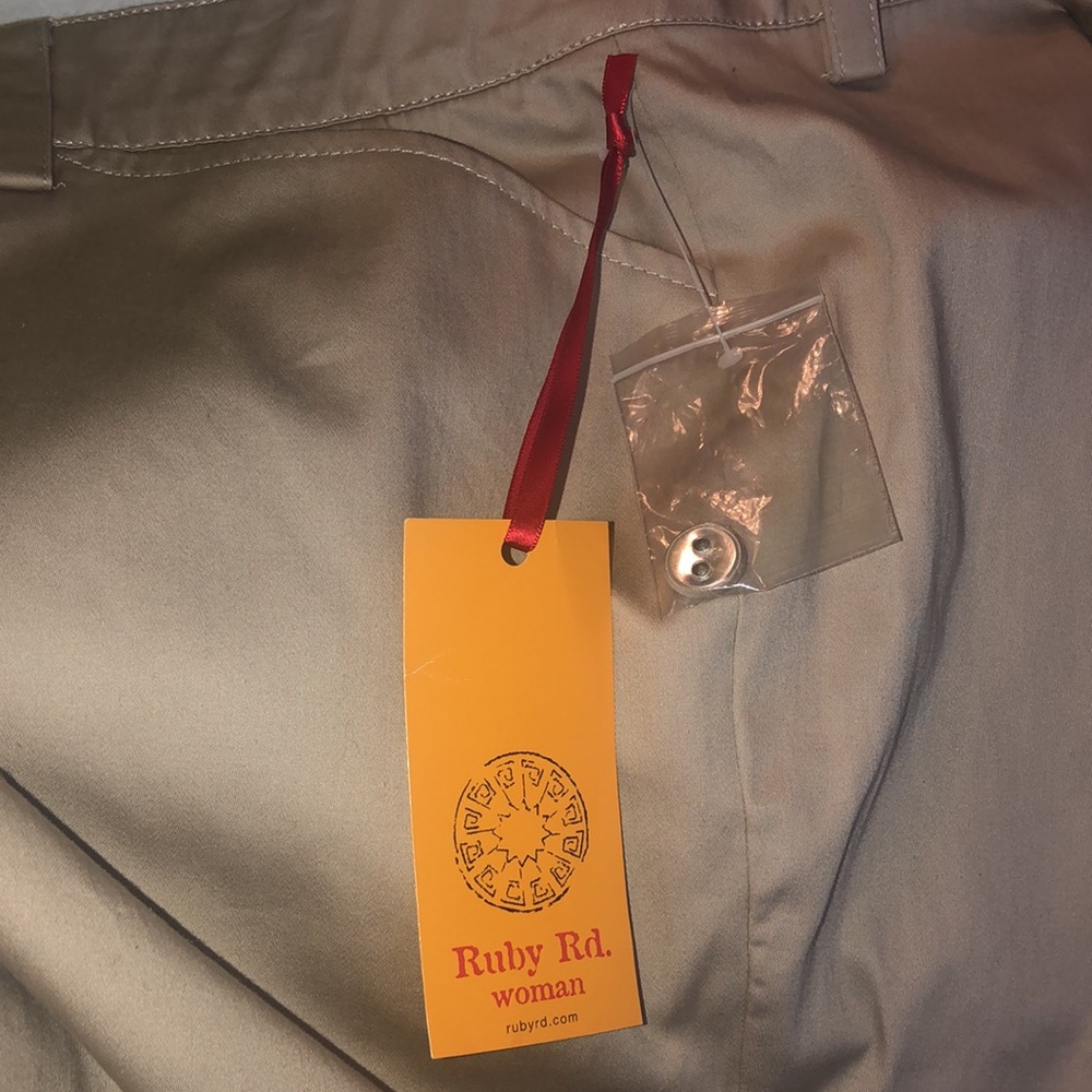 Ruby Rd. Plus Size Flat Front Bermuda Shorts - Picture 6 of 7